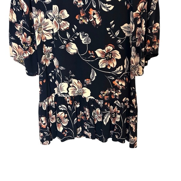 SaltwaterLUXE Black Hibiscus Bell Sleeve Ruffle Hem Mini Dress- Size Medium - Picture 4 of 11